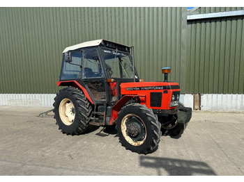 Tractor ZETOR