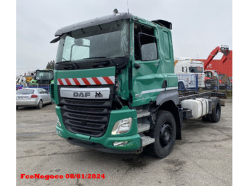 Camión chasis DAF CF 460