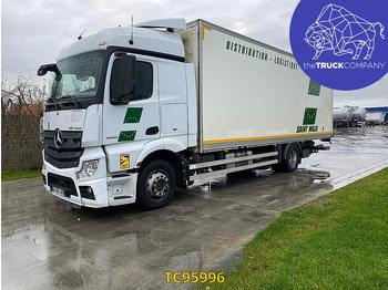 Camión caja cerrada MERCEDES-BENZ Actros 1832