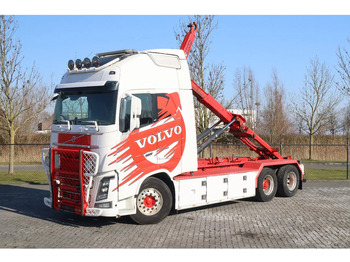 Camión multibasculante VOLVO FH16 750