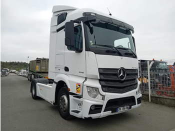 Cabeza tractora MERCEDES-BENZ Actros 1845