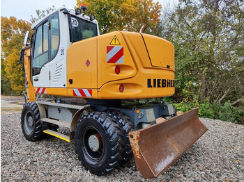 Excavadora de ruedas LIEBHERR A 918