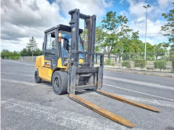 Carretilla elevadora de gas CATERPILLAR GP