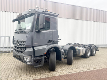 Camión chasis MERCEDES-BENZ Arocs 3251