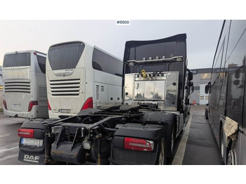 Cabeza tractora DAF XF 530