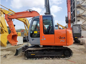 Excavadora de cadenas HITACHI ZX70: foto 3