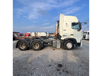 Cabeza tractora Sinotruk HOWO T7H480: foto 3