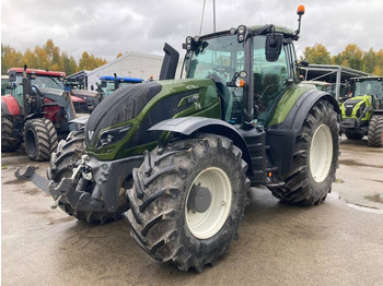 Tractor VALTRA T234