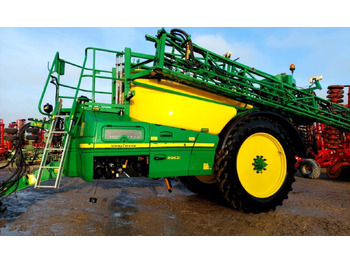 Pulverizador arrastrado JOHN DEERE