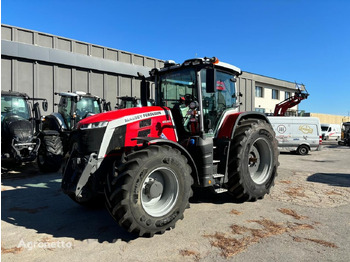 Tractor MASSEY FERGUSON 200 series