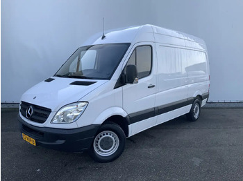 Furgón MERCEDES-BENZ Sprinter 311