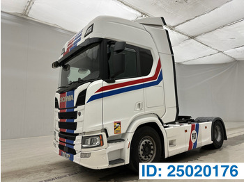 Cabeza tractora SCANIA R 450