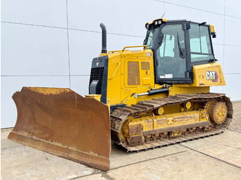 Bulldozer CATERPILLAR D4