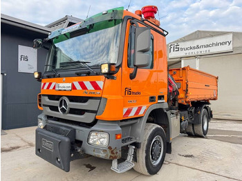 Leasing de Mercedes-Benz Actros 1832 AK tipper 4x4 - crane Fassi 9.2M - remote control  Mercedes-Benz Actros 1832 AK tipper 4x4 - crane Fassi 9.2M - remote control: foto 1