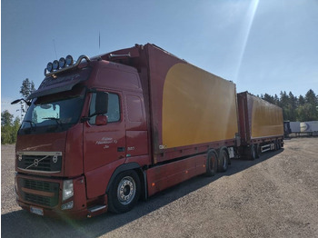 Camión caja cerrada VOLVO FH13