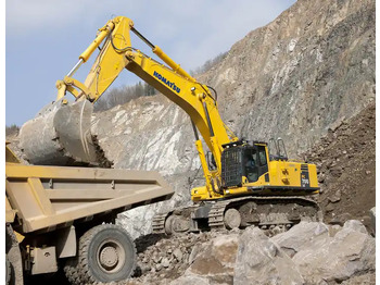 Excavadora KOMATSU PC600