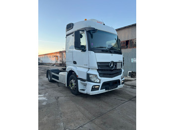 Cabeza tractora MERCEDES-BENZ Actros 1845