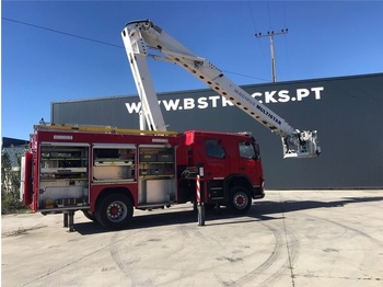 Camión de bomberos VOLVO FM 340