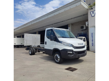 Furgoneta IVECO Daily 35c14