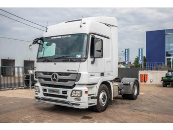 Cabeza tractora MERCEDES-BENZ Actros 1844