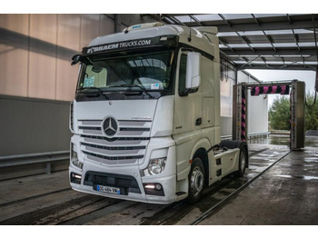 Cabeza tractora MERCEDES-BENZ Actros 1845