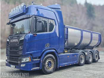 Leasing de  2019 Scania R650 8x4 tridem med laxo lås og asfaltbalje - gullavtale til Scania 2019 Scania R650 8x4 tridem med laxo lås og asfaltbalje - gullavtale til Scania: foto 1