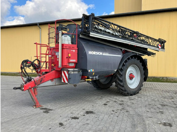 Pulverizador arrastrado HORSCH