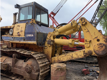 Leasing de  Komatsu D155A-2 Komatsu D155A-2: foto 1