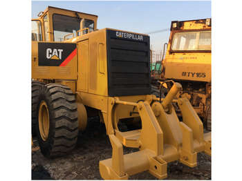 Grader CATERPILLAR 140K