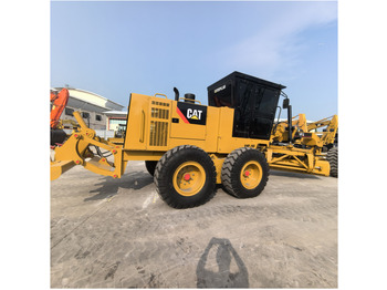 Grader CATERPILLAR 140K