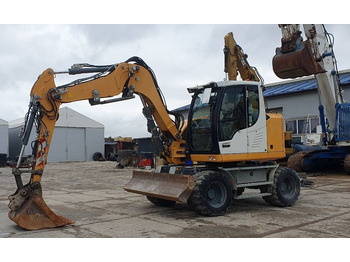 Excavadora de ruedas LIEBHERR A 910