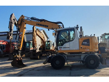 Excavadora de ruedas LIEBHERR A 918