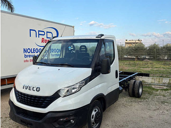 Furgoneta IVECO Daily 35c16