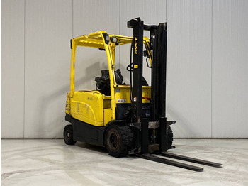 Carretilla elevadora eléctrica HYSTER