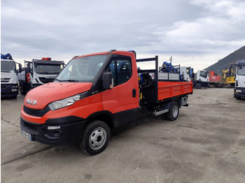 Camión grúa IVECO Daily 35c13