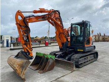 Excavadora de cadenas DOOSAN DX85R