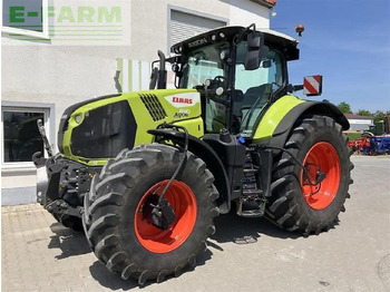 Tractor CLAAS Axion 830