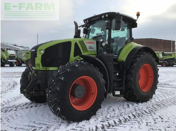 Tractor CLAAS Axion 930