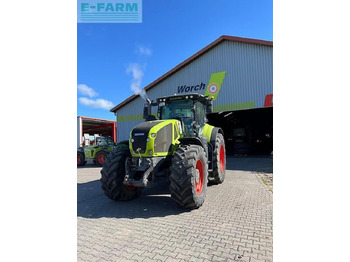 Tractor CLAAS Axion 930