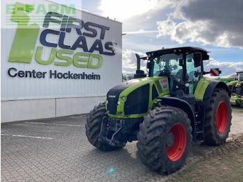 Tractor CLAAS Axion 930