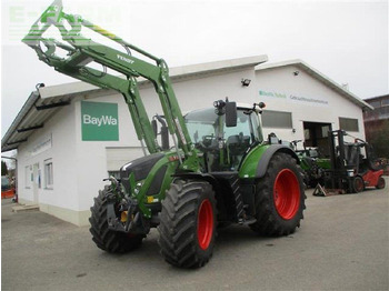 Tractor FENDT 724 Vario