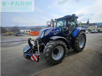 Tractor NEW HOLLAND T7.225