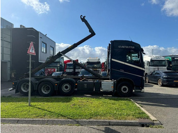 Camión multibasculante Volvo FH 500 8X2 EURO 6 + PALFINGER T22 HOOKLIFT: foto 4