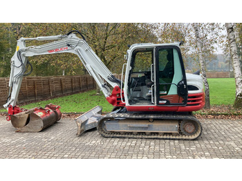 Miniexcavadora TAKEUCHI