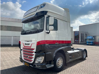 Cabeza tractora DAF XF 530