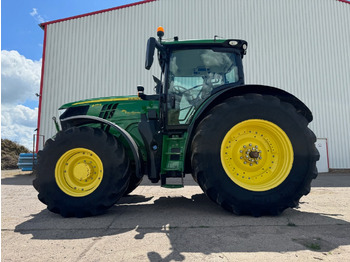 Tractor JOHN DEERE 6215R