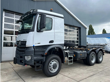 Cabeza tractora MERCEDES-BENZ Arocs