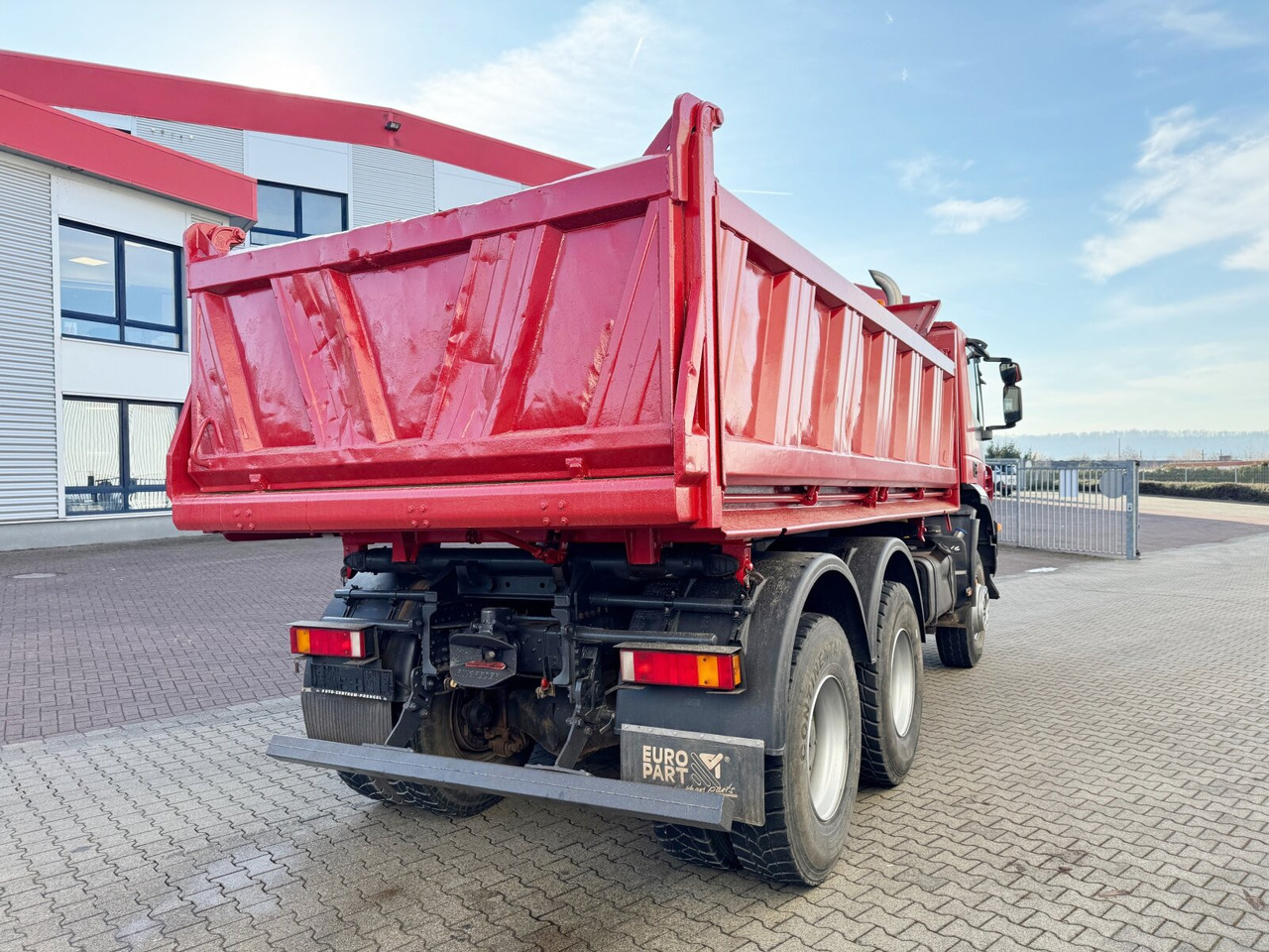 Camión volquete Trakker AD260T36W 6x6 Trakker AD260T36W 6x6: foto 10