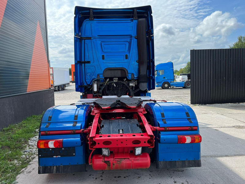 Cabeza tractora Mercedes-Benz Actros 1845 4x2: foto 8