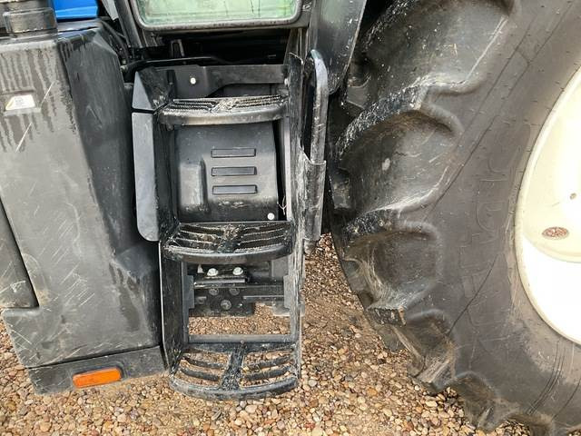 Tractor New Holland T6.145: foto 10